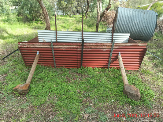 Front view - feedstock is added from the front, with 2 front easily removable panels
