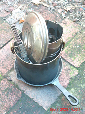 A complete cooking and WASH backup or primary system weighing in at 2.755kg. Defo not yet commercial BUT optional 8" cast iron skillet and 3L billy