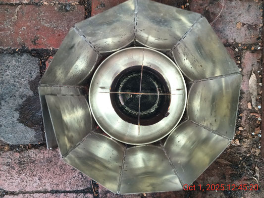 The Navigator 'Light' V2 TLUD stove without fuel and using a central mesh cone at the base to get 100% biochar recovery