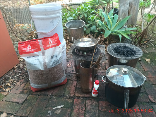 The integrated system of the Navigator 'Awesome' V2 and Permafilter 20L (cooking and WASH))