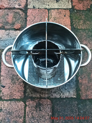 Navigator 'Adapt' V3 TLUD : 'Adapt' V1 burner, 'Adapt' V2 stockpot,  'Backup' V1, V2 cross piece, primary air problem solved (Flat Permastove, Navigator Kitchen base) for 100% biochar recovery