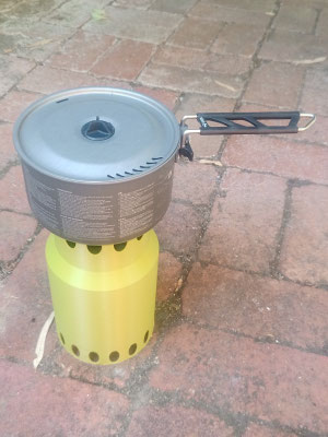 The 'Tread Lightly' TLUD (for 3D printing when it's economic) with an Ozzie 'Sea to Summit' Alpha pot 1.2L on top