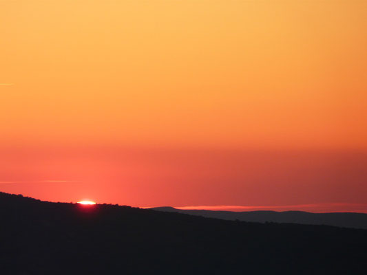 Atardecer en Algatocín, 2011