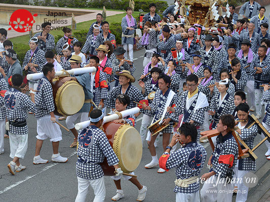 〈八重垣神社祇園祭〉女神輿連合渡御：萬町区 @2017.08.04 YEGK17_008