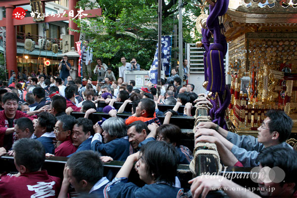 〈三崎稲荷神社例大祭〉本社神輿渡御 @2012.05.05