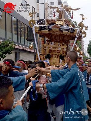 2017年 横浜開港祭 みこしコラボレーション「今泉神輿保存会」YH17_019
