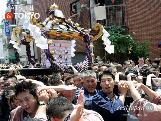 本社神輿三之宮･(東部) 町内渡御〈浅草馬二〉＠2017.05.21 (snj17-089)