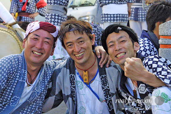 萬町親和會さん。八重垣祇園祭は生まれた時から参加している命をかけたもので自分の全て。祭りの日が元旦です！