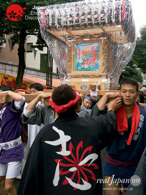 2017年 横浜開港祭 みこしコラボレーション「輿志會」YH17_008