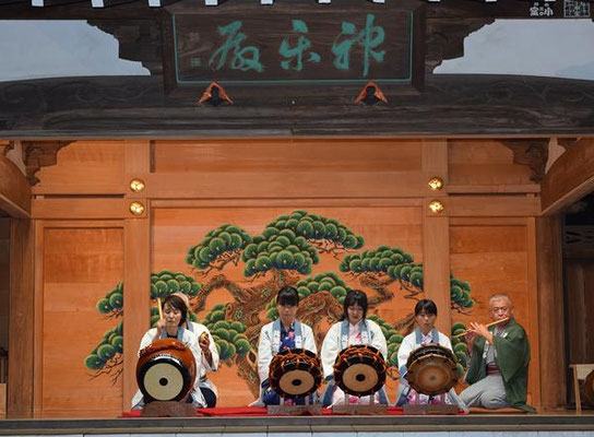 北澤八幡神社例大祭_004 ©北澤八幡秋祭り実行委員会