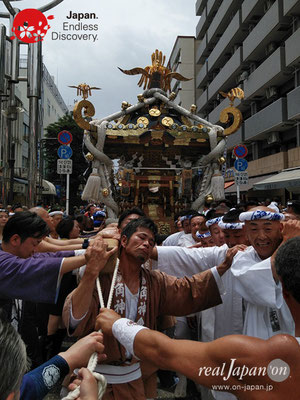 2019 第14回みこしコラボレーションinイセザキ「横濱道輿會 東睦」_YH19_011