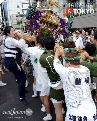 平成29年度「羽田まつり」本一 町会　2017年7月30日　HND17_023