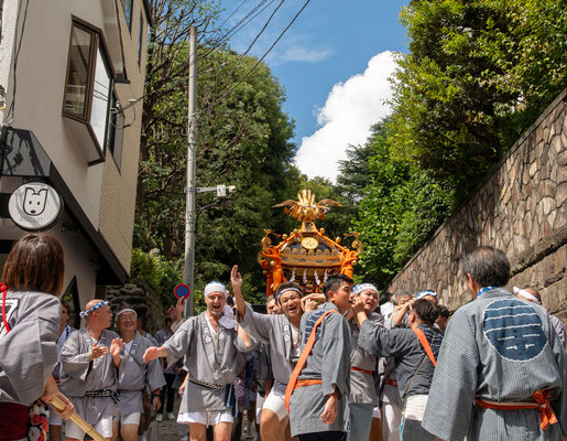 〈No.23050〉cubikさん<br>三田春日神社大祭<br>撮影日：2023年9月10日<br>場所：東京都港区三田