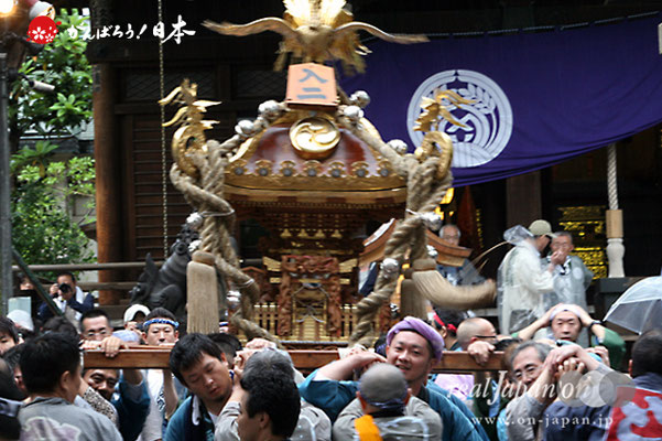 〈鉄砲洲祭〉入船二丁目（神輿台輪寸法: 2尺5寸）@2012.05.04