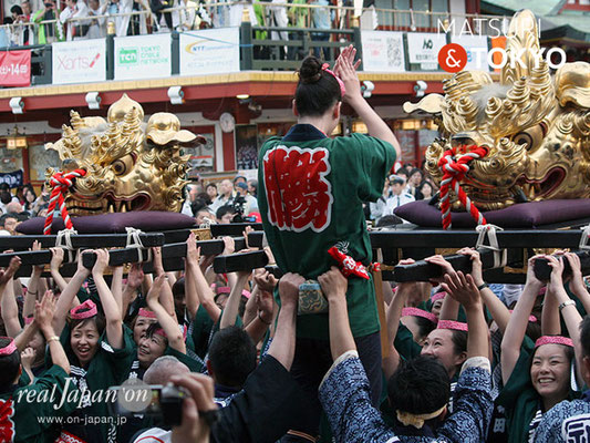 〈神田祭 2017.5.14〉江戸神社奉賛会(旧神田市場) 獅子頭 ©real Japan'on -knd17-044