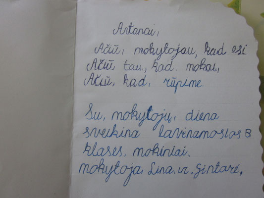 Arimanto užrašytas sveikinimo atvirukas.