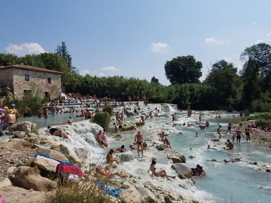 Terme Di Saturnia Ein Warmes Bad In Der Natur Die Fernschreiber