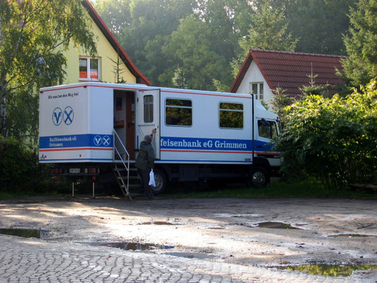 Sundhagen '01 | Kurz nach der DDR-Wende: Mobile Bank.
