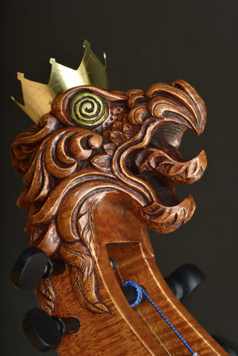 griffin, 3/4 view - violworks