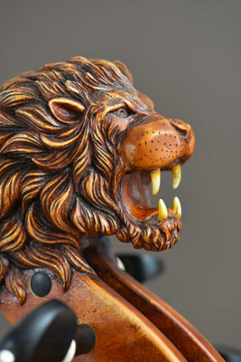 leo for a 5-string cello, side view - violworks