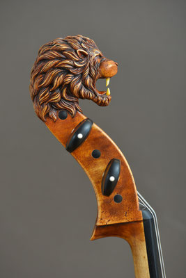 leo for a 5-string cello, sideview with pegbox - violworks