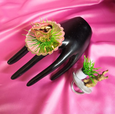 Bild 18, Tierringe  -  Ring Hase mit Gras, 45 € 