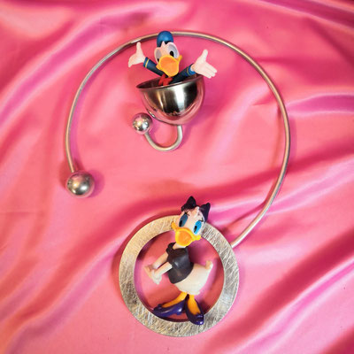 Bild 23, Halsreifen  -  Halsreif Dasy 55 €, Ring Donald 55 €