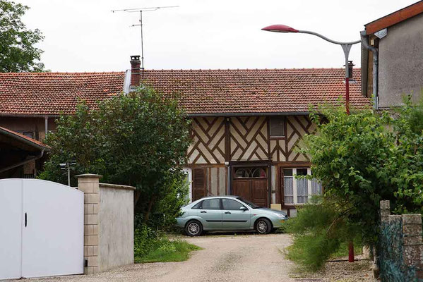 Auve - maison à pan de bois - photographie Marcel Gilbaut