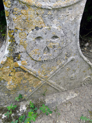 Tombe de 1823 - détail