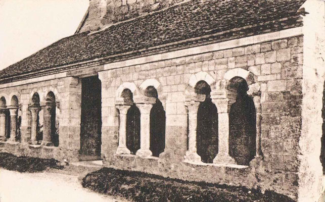 Porche de l'église - collection privée