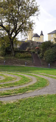 Am Schloss Homburg