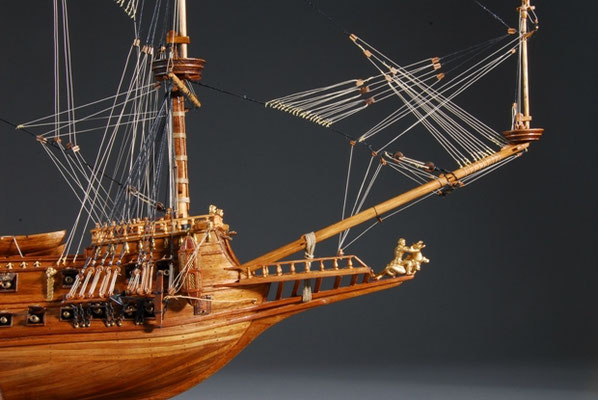 34-12　 ラ・クローンヌ LA COURONE  国　籍   nationality  フランス 建造年  age   1636 縮　尺   scale  1/98 製作方法 kit 製 作：高橋　恒夫　Tsuneo Takahashi