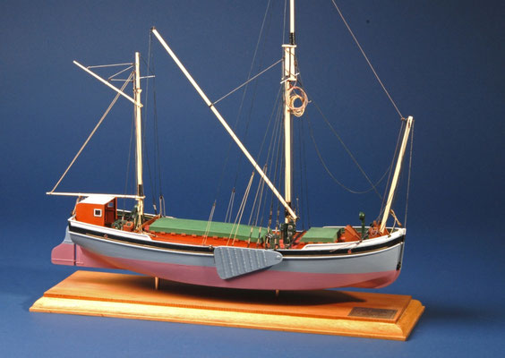 32 ウィル・エヴァーラード WILL EVERRARD　　年代：    1925   船籍： イギリス  縮尺：    1/54    スクラッチビルト  製作者：  松本善文  製作期間：６ヶ月