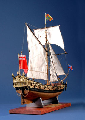 10 チャールズ・ヨット Charles Yacht　年代：    1674年　　船籍：  イギリス  縮尺：    1/64    ウッディジョー      製作者：高橋恒夫   製作期間： 6ヶ月　