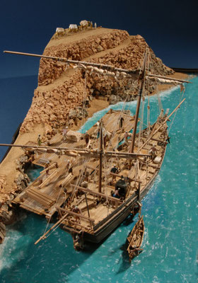38    ダウ    Dhows Ship　　年代：   16世紀   船籍： アフリカ、中近東  縮尺：   1/50    スクラッチビルト  製作者： 肥田　純   製作期間： 6ヶ月