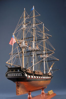 22 コンスチチューション　 U.S.S CONSTITUTION　　年代：    1797   船籍： アメリカ  縮尺：    1/140    ウッディジョー  製作者：    高橋　宏  製作期間： 10ヶ月
