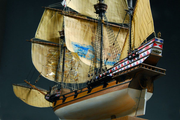 35-10 エリザベスのガレオン　  ELIZABETH GALLEON　　 年代  　16世紀後半  　 船籍  イギリス  　 縮尺 1/75     キットメーカー　アマティ  amati    製作者  赤道 達也　 Tatsuya Akamichi   　