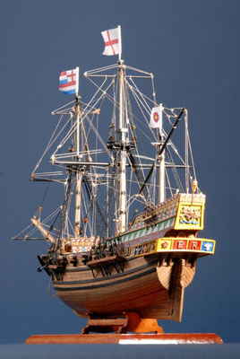 3　ゴールデン・ハインド GOLDEN HIND　　年代：　1577年　　船籍：　イギリス  縮尺：　1/53    マモリ社キット  製作者：浦村達也  製作期間：2年