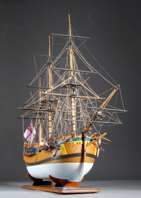 34-28 エンデバー  ENDEAVOUR  国　籍   nationality     イギリス 建造年  age     1768 縮　尺   scale     1/60 製作方法 scratchbuilt     自作 製 作：満原俊博　Toshihiro Mitsuhara