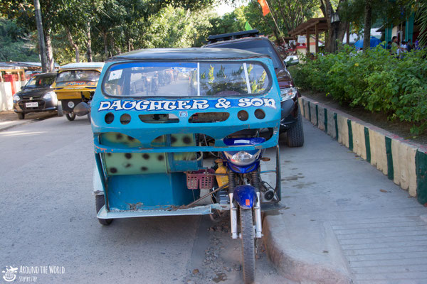 Tricycles in el Nido |aroundtheworldstepbystep.com