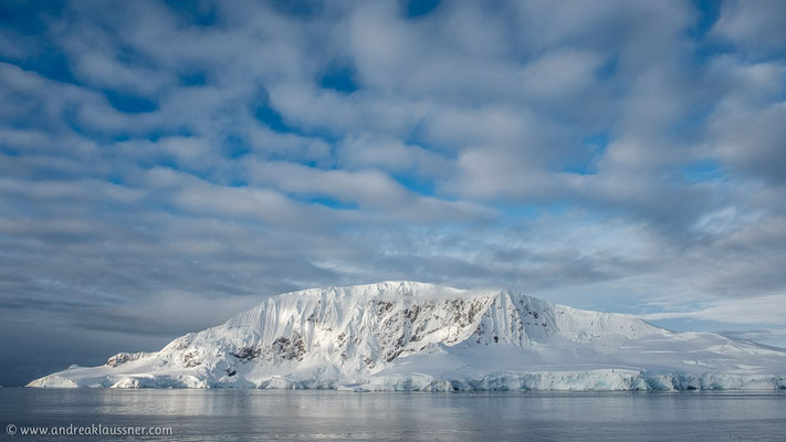 Wilhelmina Bay