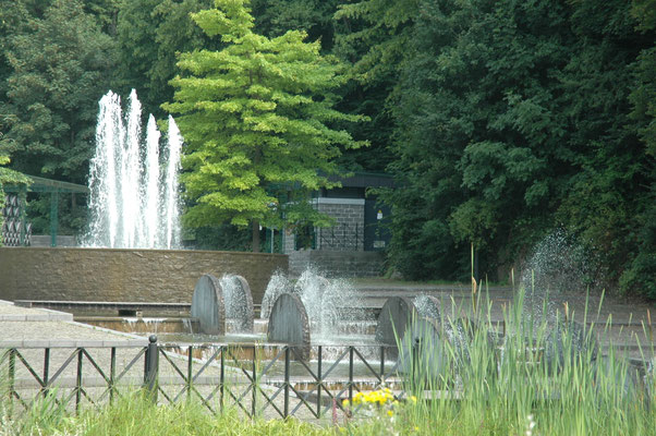 De Anticlinal-fontein in Durbuy