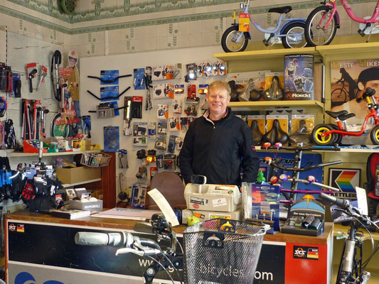 Im Geschäft Fahrrad Kuhse