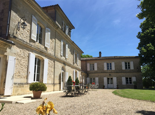 Château du Payre vue depuis la cour