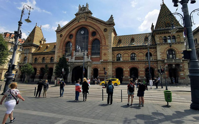 Budapest: An der großen Markthalle