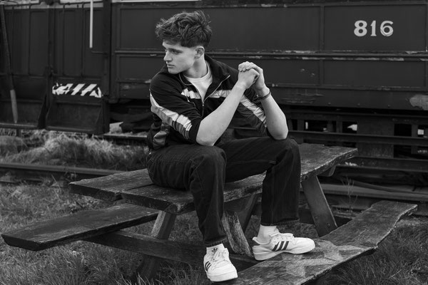 Model, Malemodel, Portfolio laten maken, Fotograaf, Portfolio Fotograaf, Portfolio, Portfolio Shoot, Castingportfolio, Modellenportfolio, Mannenmode, Men's Fashion, Outfit, Herenmode, Amsterdam, Fotografie, Photography, Model Worden, Black and White Photo