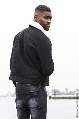 man fotograaf, mannenportfolio, fotografie, modelfotografie, modelworden, model worden, portfolio, mannnenportfolio, shoot, photography, model, mannelijk model, malemodel, modellenfotografie, modellenbureau, mensfashion, menswear, mannenmode, herenmode