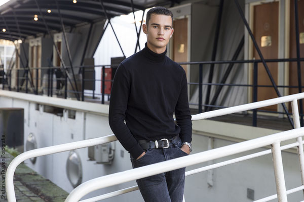 New Face, Model worden, Man model, Model, Mannelijke model, malemodel, modellenwereld, modelling, modellife, modelo, mannenportolio, portfolio, shoot, modelfotografie, modelshoot, photoshoot, photography, fotografie, mensfashion, menswear, mannenmode