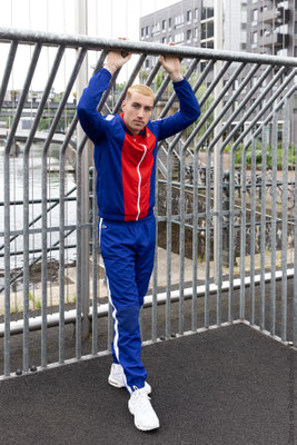 Bernd, Fotoshoot in Amsterdam, Outfit, Trainingpak, Sport Outfit, Model, Model worden, Inschrijven modellenbureau, Inschrijven Castingbureau, Stefan van Ruijven Fotografie, Modellenbureau, Castingbureau, Castingportfolio, Modelportfolio, Portfolio, Shoot