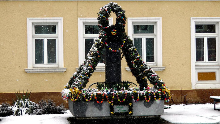 Osterbrunnen in Gefrees